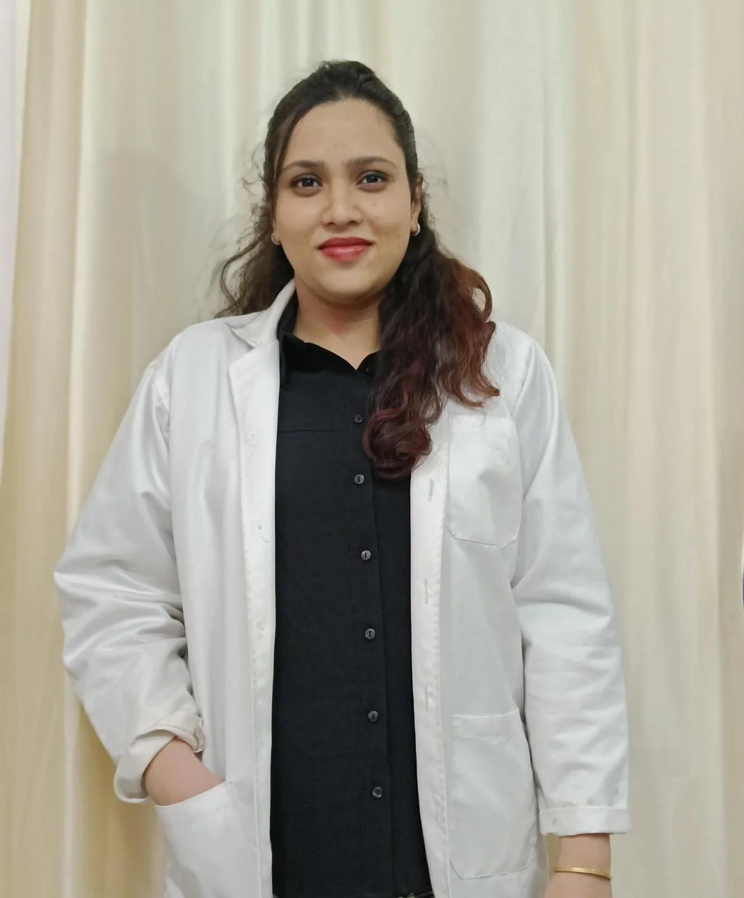Dr. Saniya Teli, BDS, Associate Dental Surgeon at Mahendra's Dental Studio, Hyderabad